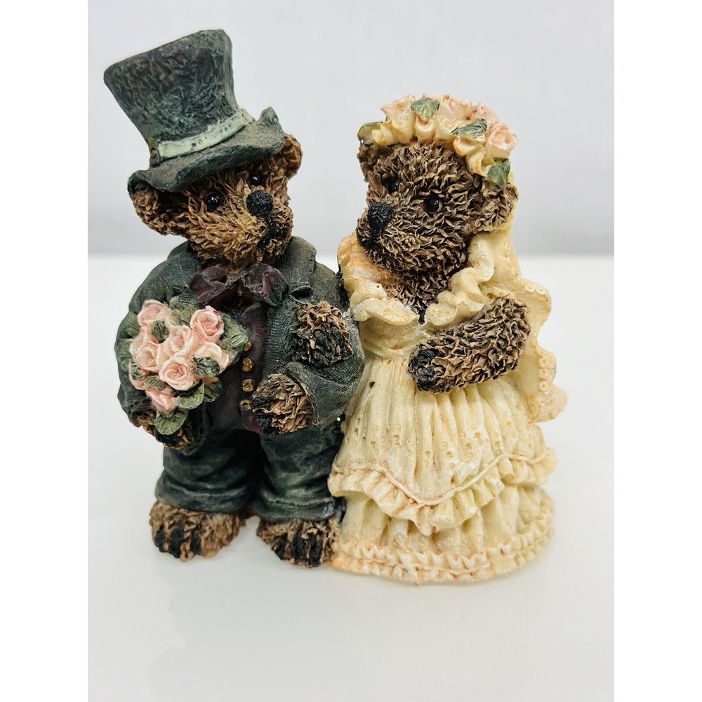 K's Collection Resin Bride and Groom Bears Figurine 3.5" Collectable 2000 Year